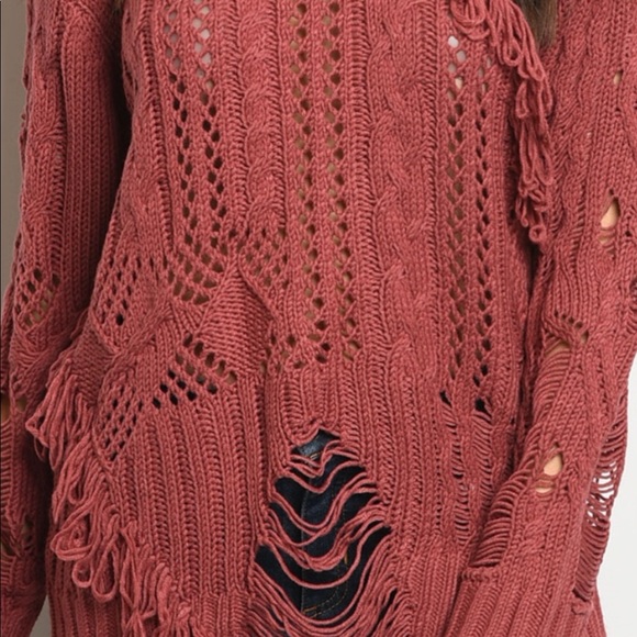 BRICK RUST DISTRESSED CABLE KNIT SWEATER - Picture 2 of 7